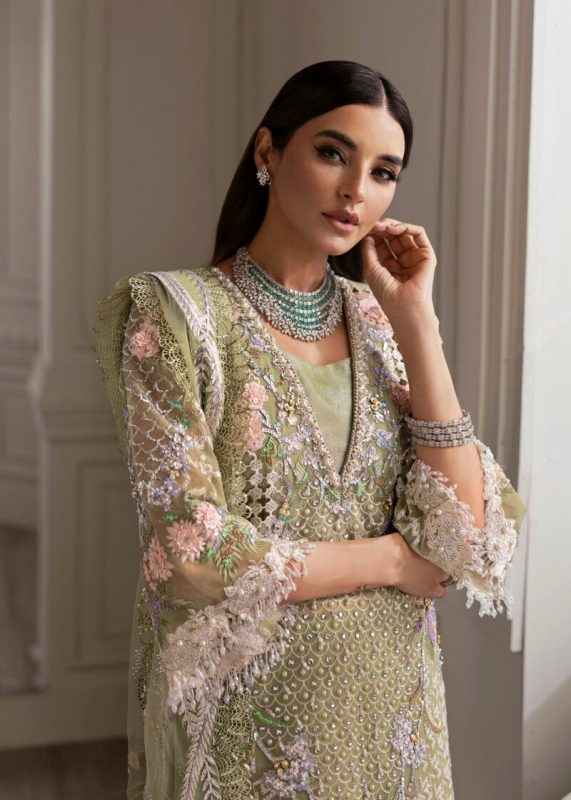 Saira Shakira Luxury Wedding Wear Collection 2024-25 By Crimson (27)