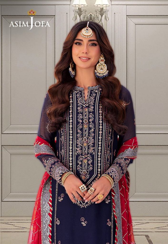 Emaan Adeel Velvet Dresses Winter Collection 2024-25 (31)