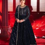 Asim Jofa Winter Dresses Collection Makhmal 2024-25 (34)