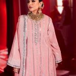 Asim Jofa Winter Dresses Collection Makhmal 2024-25 (39)