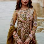 Qalamkar Shadmani Luxury Formals Collection 2025 A Masterpiece of Elegance (23)