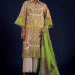 Mahay Lawn Collection 2025 Vol 1 By Sana Safinaz (17)