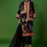 Mahay Lawn Collection 2025 Vol 1 By Sana Safinaz (27)