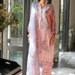 Sana Safinaz Luxury Lawn 2025 Party Wear Collection (22)