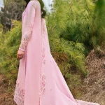 Qlinekari Lawn by Qalamkar 2025 A Fusion of Tradition and Modernity (31)