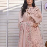 Saira Shakira Luxury Lawn 2025 A Fusion of Elegance and Innovation (13)