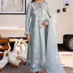 Saira Shakira Luxury Lawn 2025 A Fusion of Elegance and Innovation (19)